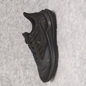 Nike Winflo 9 Black /black Low Top Running Shoes  Men’s Sz 7.5